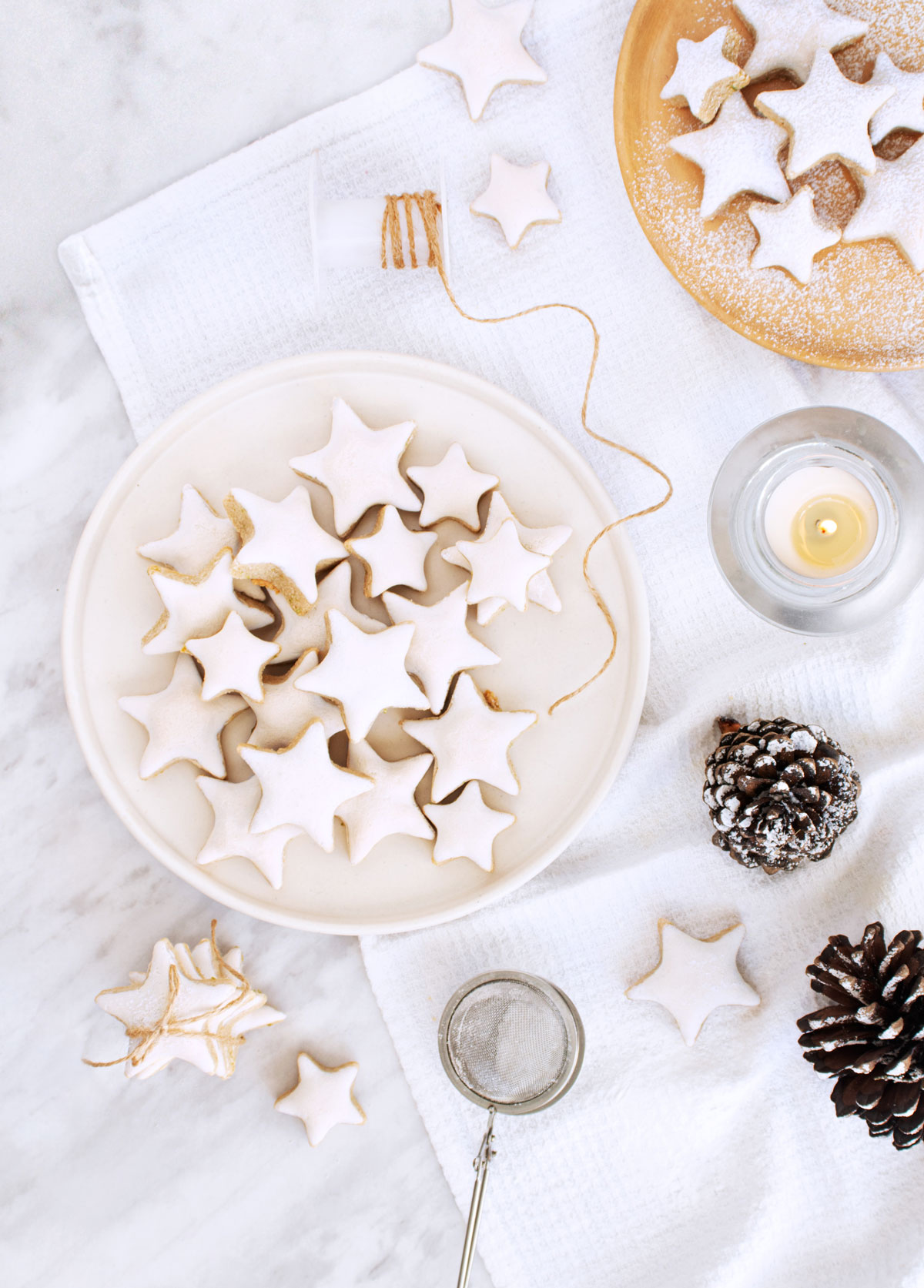 Fotografía de Galletas Navideñas en forma de estrella - Zimtsterne
